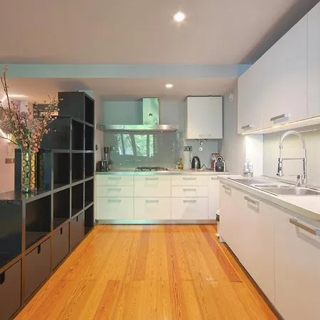 Premium Loft By Homing ליסבון